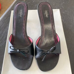 Mossimo Slides